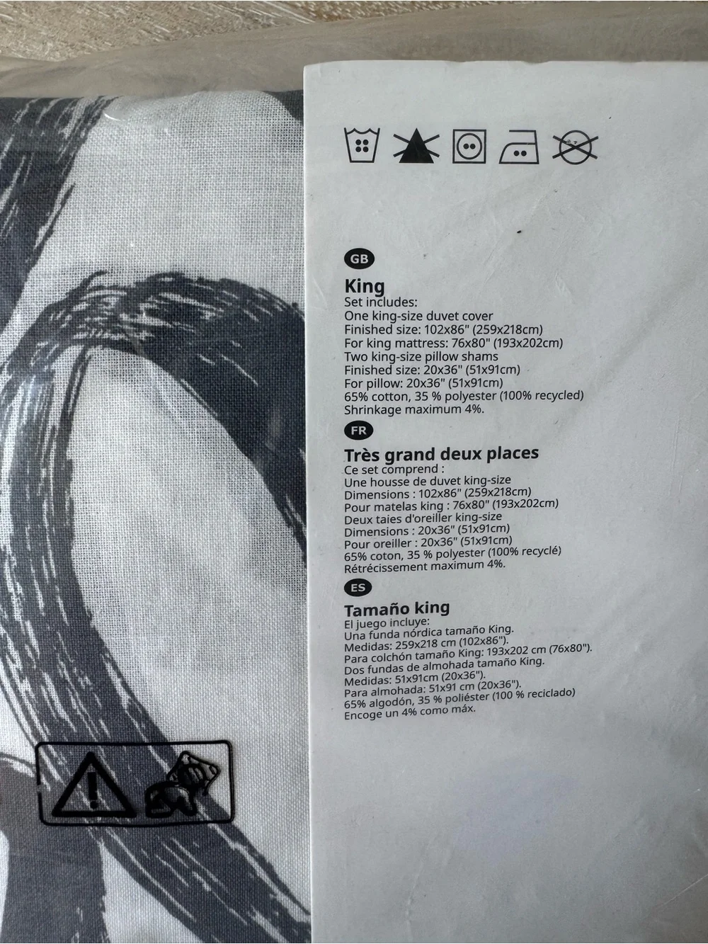 IKEA LYKTFIBBLA King Duvet Cover - White with Black Heart Print
